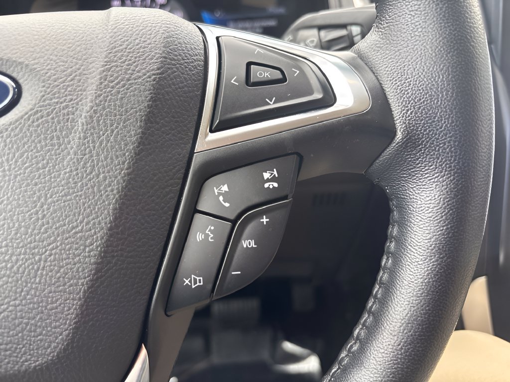 Used 2023 Ford Edge SEL w/ Convenience Package AWD/4WD image 19