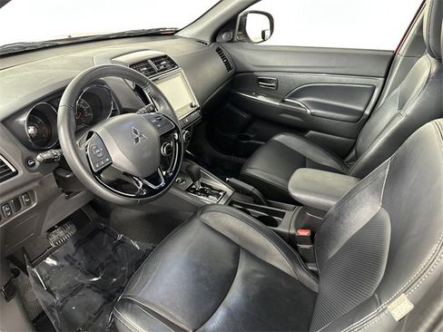 Used 2024 Mitsubishi Outlander Sport SEL image 19