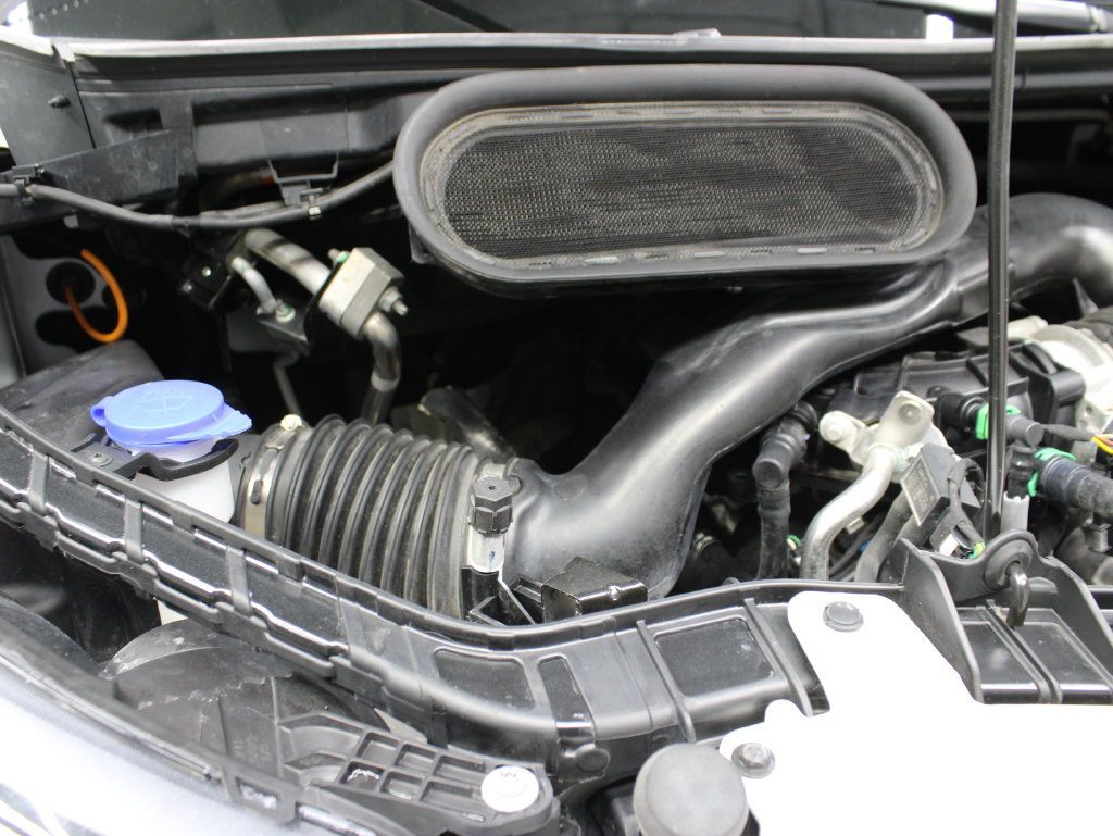 Used 2025 Ford Transit 250 148 High Roof Extended AWD w/ Load Area Protection Package image 26