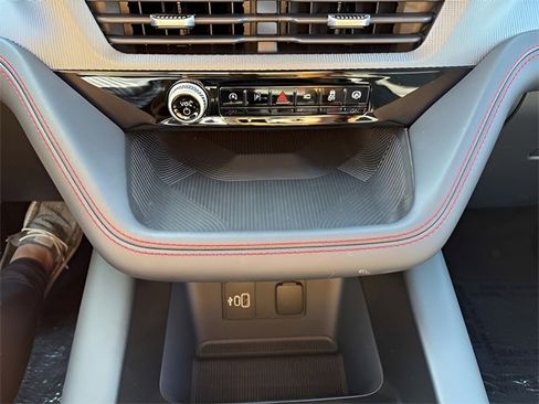 New 2026 Ford Explorer ST-Line w/ ST-Line Street Pack image 17