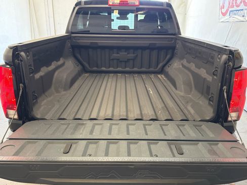 Used 2023 Chevrolet Colorado Trail Boss w/ Safety Package AWD/4WD image 7