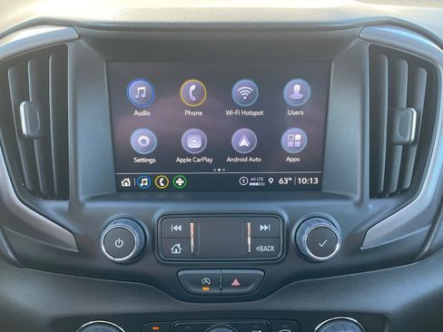Used 2024 GMC Terrain AT4 w/ Tech Package AWD/4WD image 12