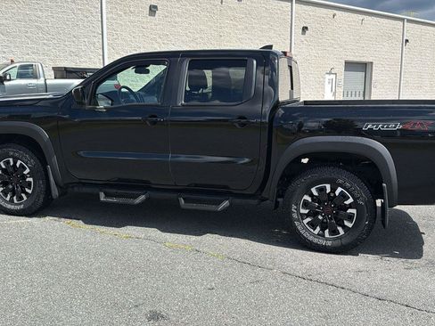 Used 2023 Nissan Frontier PRO-4X w/ Tow Package image 14