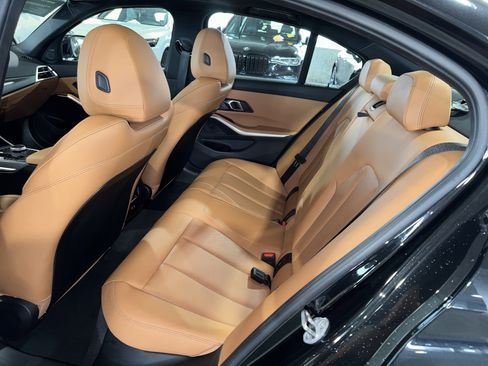 Certified 2025 BMW 330i Sedan w/ Premium Package image 15