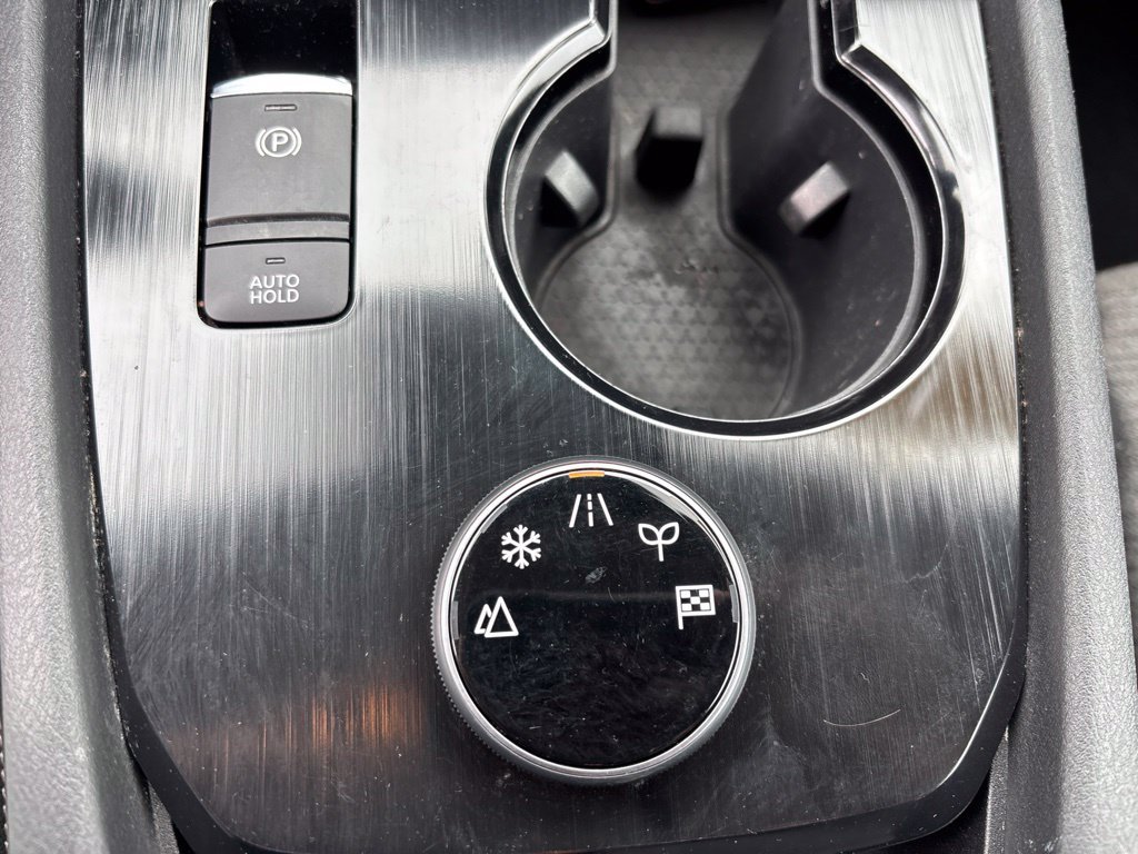Certified 2022 Nissan Rogue SV AWD/4WD image 30