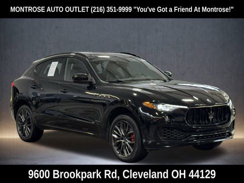 Used 2018 Maserati Levante GranSport image 61