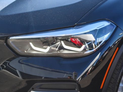 Used 2023 BMW X5 xDrive40i w/ Premium Package image 8