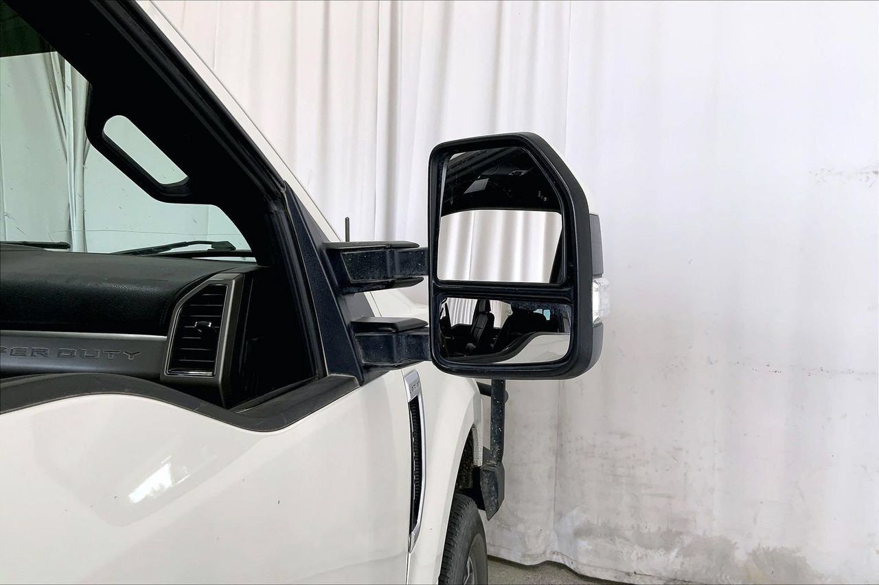 Used 2022 Ford F350 Lariat w/ Lariat Value Package AWD/4WD image 11