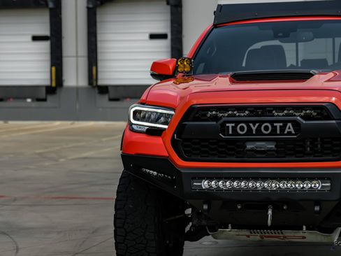 Used 2023 Toyota Tacoma TRD Pro AWD/4WD image 30