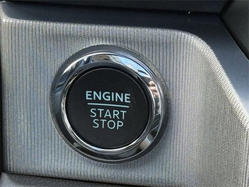 Used 2025 Ford F450 Platinum w/ Platinum Plus Package image 17