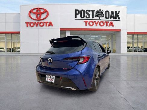 Used 2025 Toyota Corolla XSE image 19