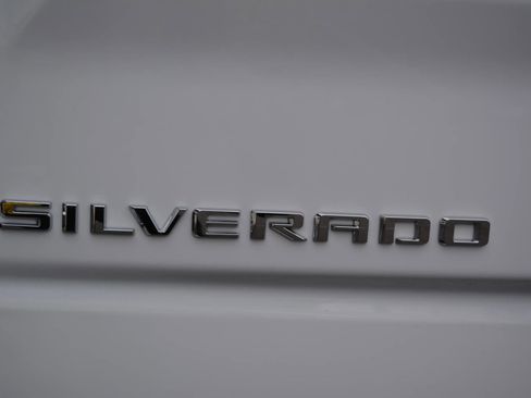 Used 2019 Chevrolet Silverado 1500 W/T w/ Trailering Package image 10