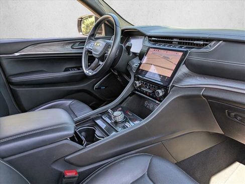 Used 2022 Jeep Grand Cherokee L Overland image 20