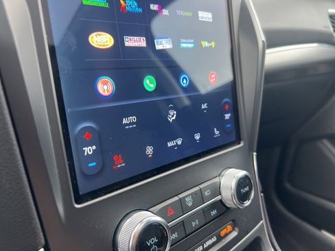 Certified 2024 Ford Edge Titanium w/ Equipment Group 301A image 15