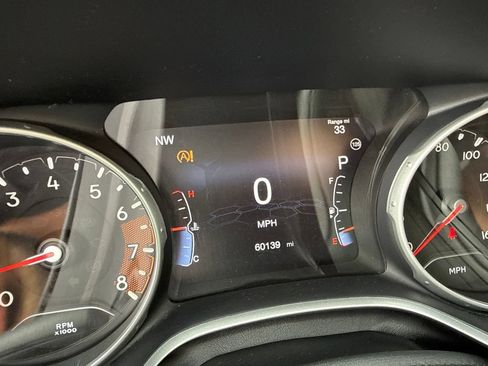 Used 2018 Jeep Compass Latitude w/ Popular Equipment Group AWD/4WD image 22