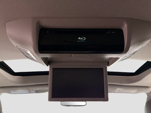 Certified 2019 Toyota Sequoia Platinum AWD/4WD image 23