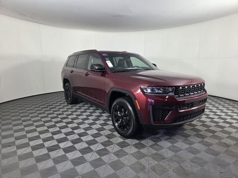 New 2026 Jeep Grand Cherokee L 2WD image 2