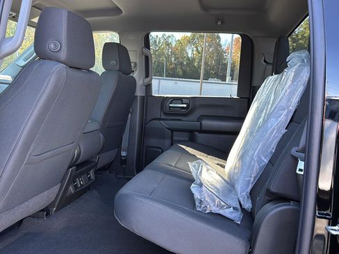 New 2026 Chevrolet Silverado 2500 Custom w/ Custom Value Package image 9