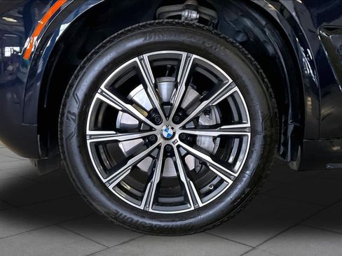 Certified 2026 BMW X5 xDrive40i w/ M Sport Package AWD/4WD image 10