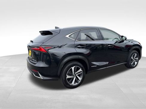 Used 2018 Lexus NX 300h AWD w/ Premium Package image 7