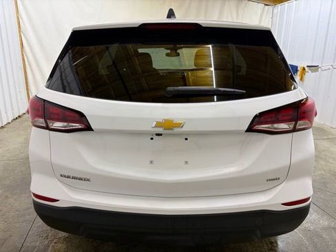 Used 2022 Chevrolet Equinox LS w/ LS Convenience Package image 7