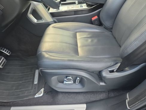 Used 2017 Land Rover Range Rover Long Wheelbase Supercharged AWD/4WD image 10