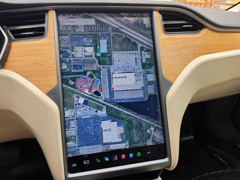 Used 2018 Tesla Model S 75D AWD/4WD image 47