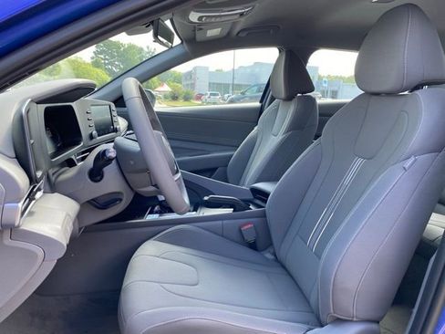 New 2025 Hyundai Elantra Sport FWD image 26