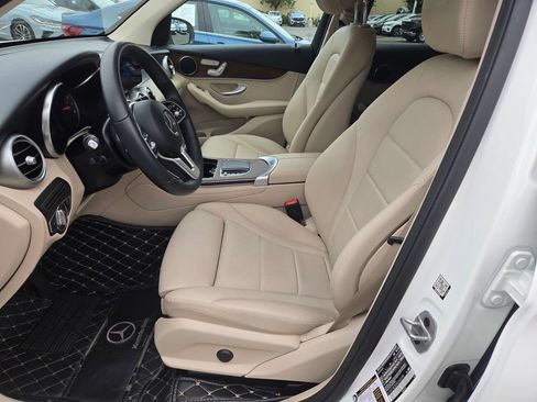 Used 2022 Mercedes-Benz GLC 300 4MATIC image 18