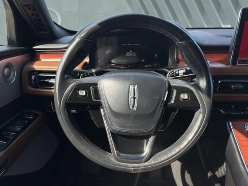 Used 2021 Lincoln Aviator Reserve w/ Equipment Group 202A AWD/4WD image 17