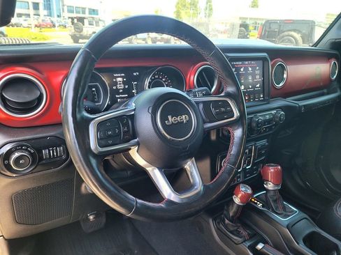 Used 2021 Jeep Wrangler Unlimited Rubicon AWD/4WD image 6