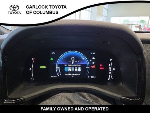Used 2025 Toyota Camry SE w/ Convenience Package FWD image 23