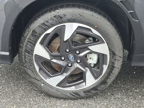 Certified 2025 Subaru Crosstrek 2.5i Limited image 9