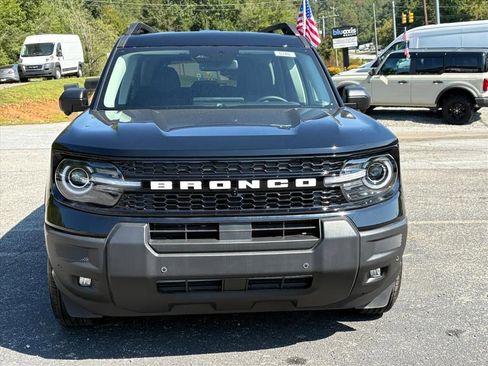 New 2025 Ford Bronco Sport Outer Banks w/ Outer Banks Tech Package+ AWD/4WD image 2