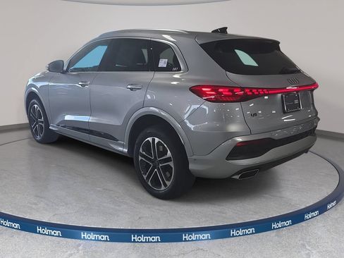 Certified 2025 Audi Q5 Premium w/ Premium Plus AWD/4WD image 7