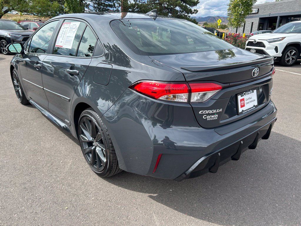 Used 2026 Toyota Corolla SE w/ SE Premium Package AWD/4WD image 6