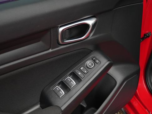 Used 2025 Honda Civic Sport image 12