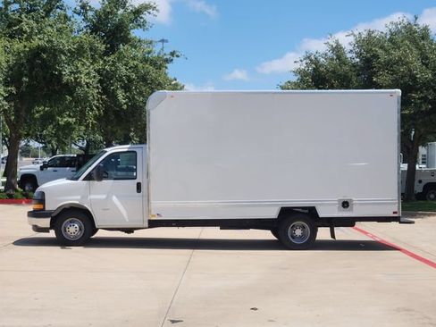New 2026 Chevrolet Express 3500 w/ Power Convenience Package RWD image 11
