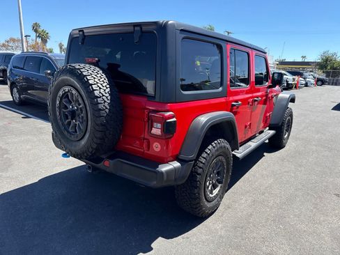Used 2021 Jeep Wrangler Unlimited Rubicon 4xe w/ Cold Weather Group AWD/4WD image 14