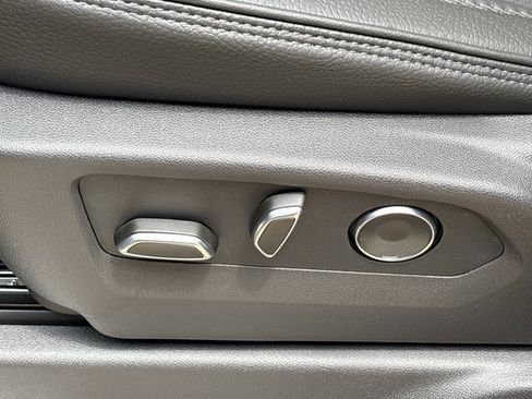New 2026 GMC Sierra 1500 Denali AWD/4WD image 19