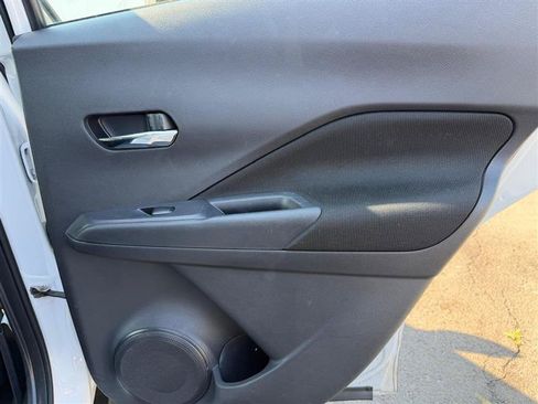 Used 2024 Nissan Kicks SV w/ Exterior Package FWD image 15