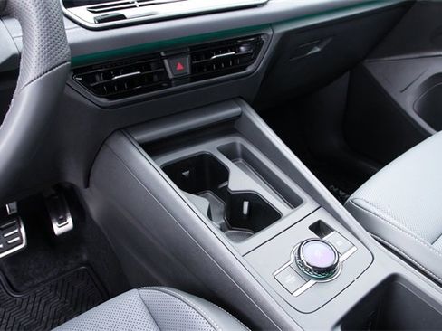 New 2026 Volkswagen Tiguan SE R-Line image 23