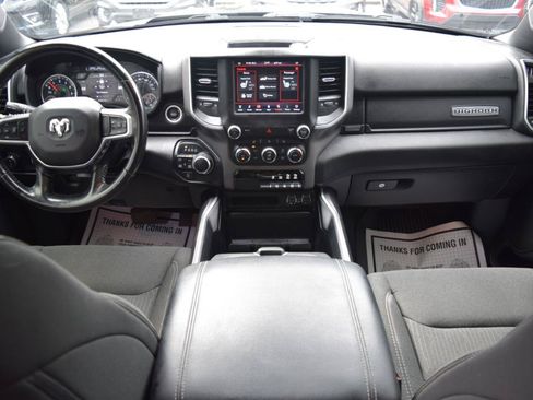 Used 2021 RAM 1500 Big Horn AWD/4WD image 16