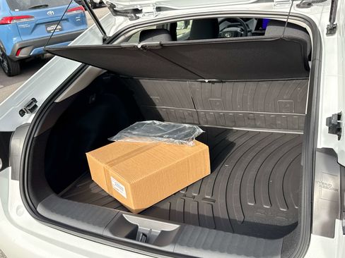 New 2026 Toyota Prius Plug-In Hybrid image 12