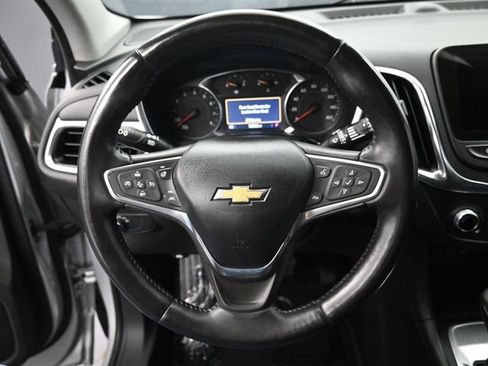 Used 2022 Chevrolet Equinox LT FWD image 25