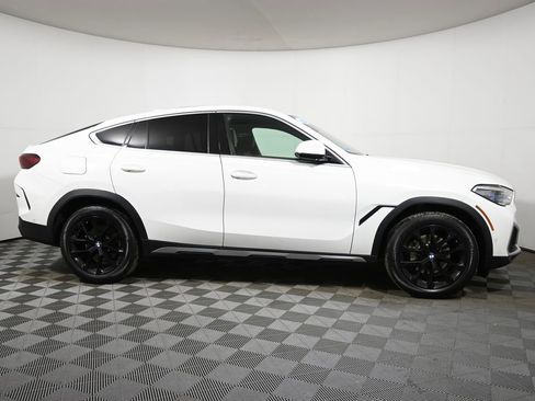 Used 2020 BMW X6 xDrive40i w/ Executive Package image 8