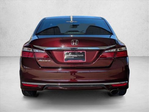 Used 2016 Honda Accord LX image 7