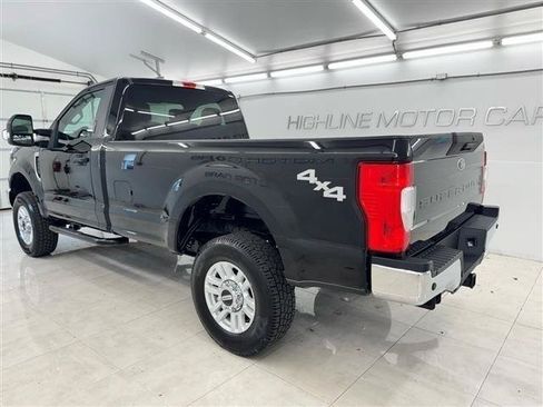 Used 2017 Ford F250 XLT w/ XLT Value Package AWD/4WD image 7