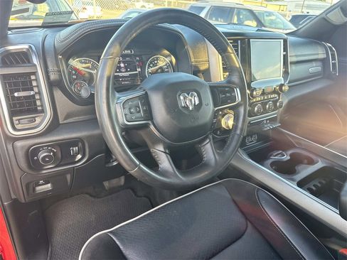 Used 2024 RAM 1500 Laramie image 31