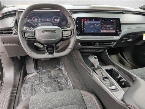 New 2025 Dodge Charger R/T w/ Quick Order Package 25M R/T image 11